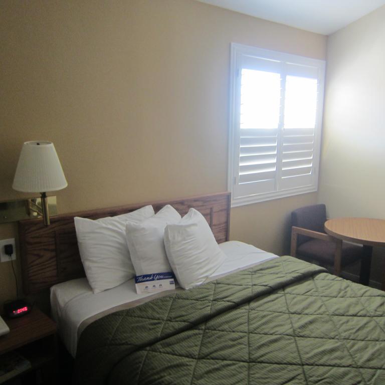 Pacific Best Inn Seaside Quarto foto